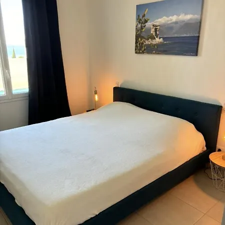 T3 Saint Florent Bord De Vue Piscine Privee شقة *